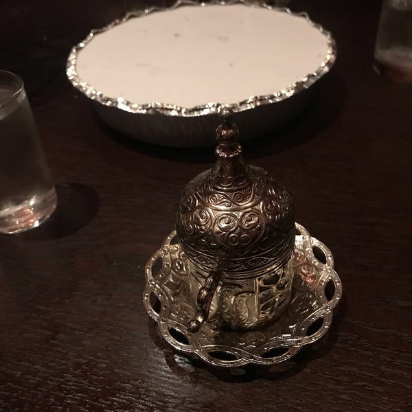Снимок сделан в Tuba - Authentic Turkish Restaurant пользователем Ashley M. 9/21/2019