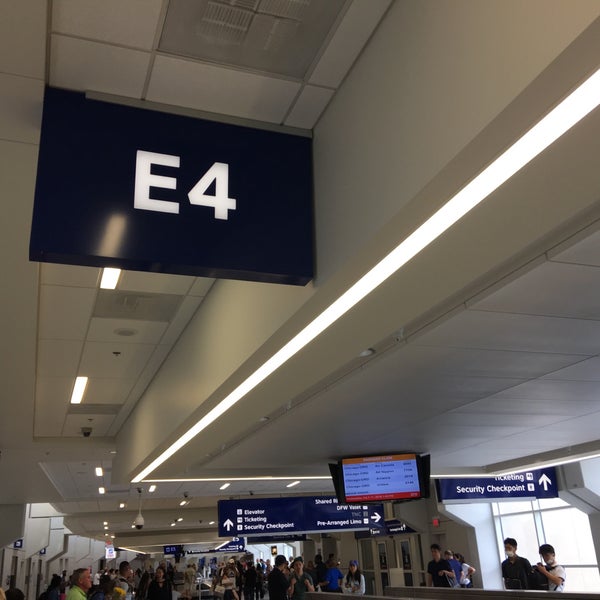 Photos at Baggage Claim E4 Baggage Claim in DFW Airport