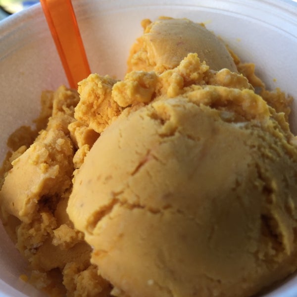 10/23/2014にJacque P.がMateo&#39;s Ice Cream &amp; Fruit Barsで撮った写真
