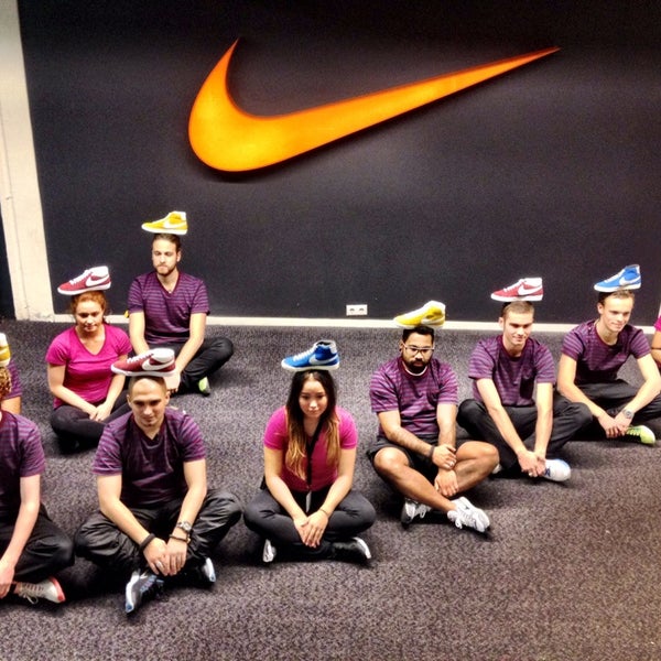 Nike Factory Store - Stadsdeel Nieuw-West - 19 tips from 969 visitors
