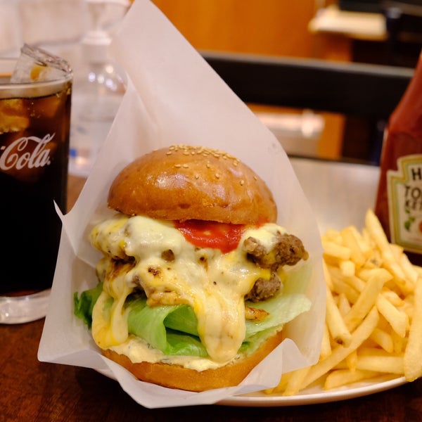 Passtime Burger Joint In 横浜市 Passtime Burger Joint In 横浜市