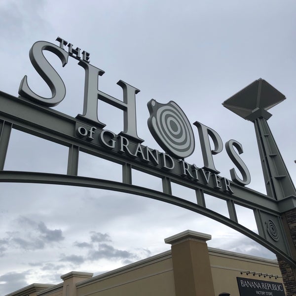 Foto tirada no(a) The Outlet Shops of Grand River por Armin J. em 4/4/2019