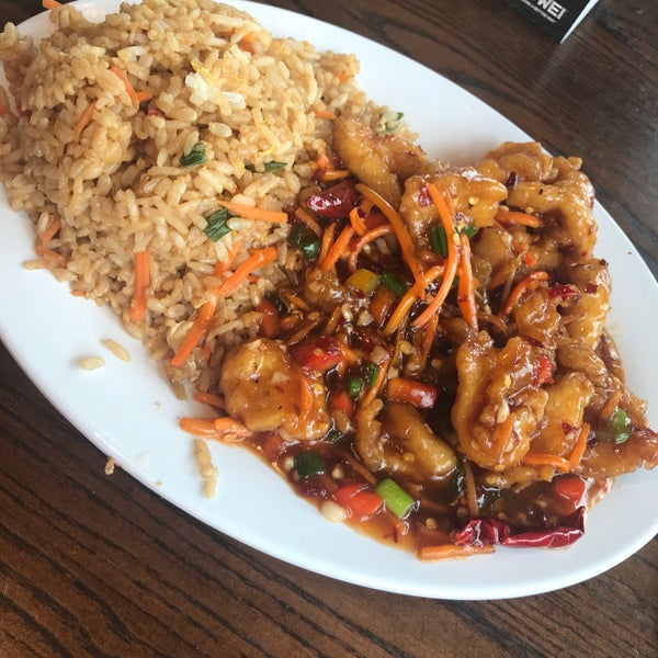 Photo taken at Pei Wei by Blanca F. on 3/17/2018