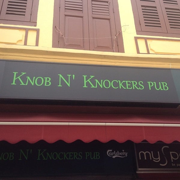 Knob N' Knockers Pub Chinatown 0 tips
