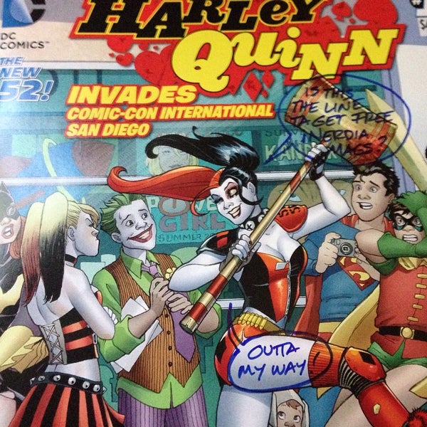 10/5/2014 tarihinde iNerdia E.ziyaretçi tarafından Heroes&#39; Haven Comics'de çekilen fotoğraf
