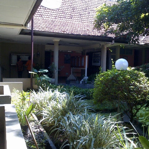 Photos At Service English Unit Seu Undip 1 Tip