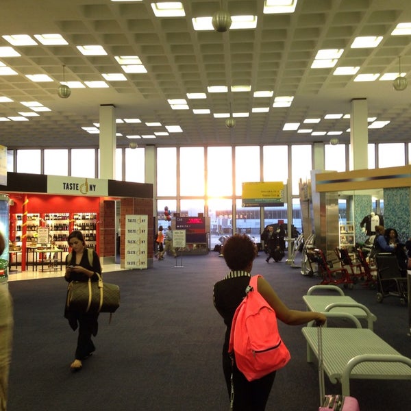 Delta Airlines Jamaica Terminal 4