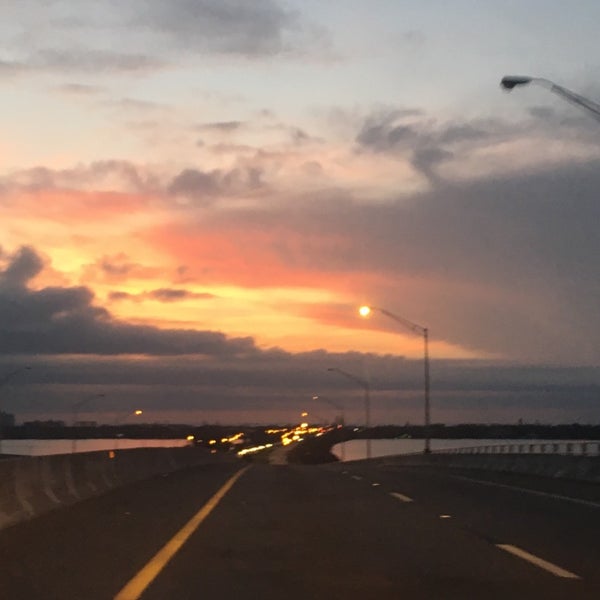 Bicentennial Park - Beach