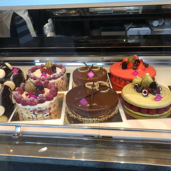 Photos At Boulangerie De La Mairie Issy Les Moulineaux Ile De France