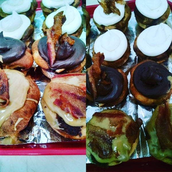 Cupcakes Bakery & Deli Bakery