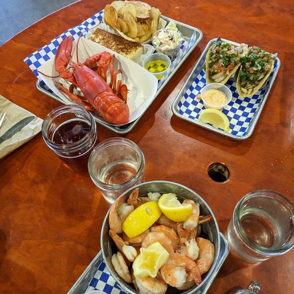 Photo taken at New England Lobster Market &amp; Eatery by Eunice on 3/7/2023