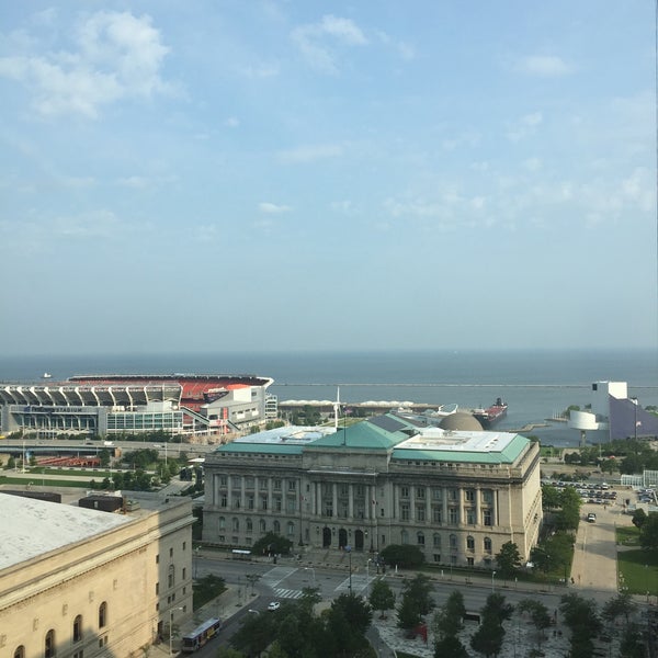 Photo taken at The Westin Cleveland Downtown by Eunice on 7/7/2015