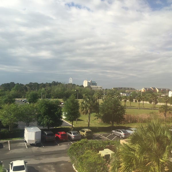 4/7/2016 tarihinde Alejandra G.ziyaretçi tarafından Best Western Orlando Gateway Hotel'de çekilen fotoğraf