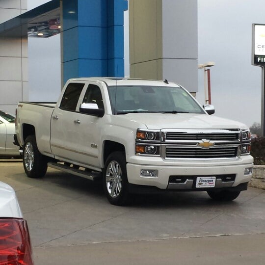 Finnegan Chevrolet Buick GMC Car Dealership in Rosenberg