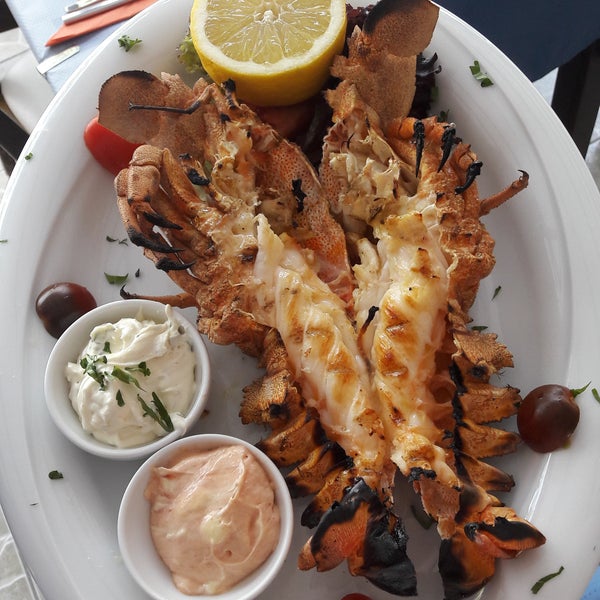 1/14/2018 tarihinde Agkyra Fish Restaurant K.ziyaretçi tarafından Agkyra Fish Restaurant'de çekilen fotoğraf