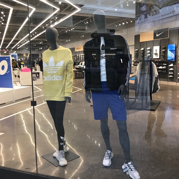Finish Line Shoe Store