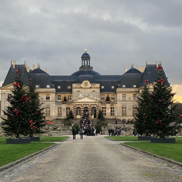 Photo taken at Château de Vaux-le-Vicomte by Jérôme T. on 12/16/2017