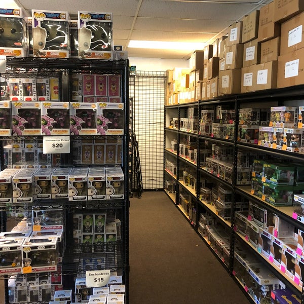 Fugitive Toys Warehouse - Toy / Game 