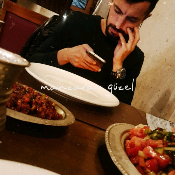 Das Foto wurde bei Kapadokya Kebapzade Restaurant von Başak am 11/5/2020 aufgenommen