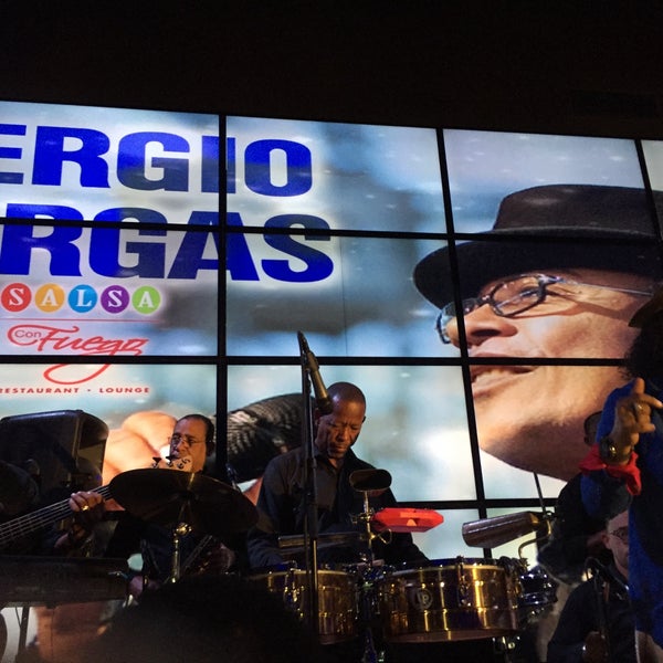 Снимок сделан в Salsa Con Fuego пользователем Astride H. 9/5/2015