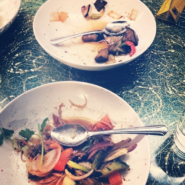 Basil Thai Coooking 411 E Huntington Dr Ste 103