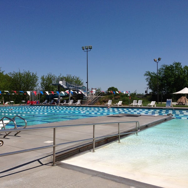 Roeland Park Aquatic Center Roeland Park, KS