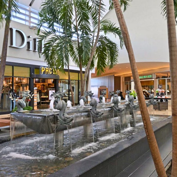 Franklin Park Mall Shopping Mall in Toledo