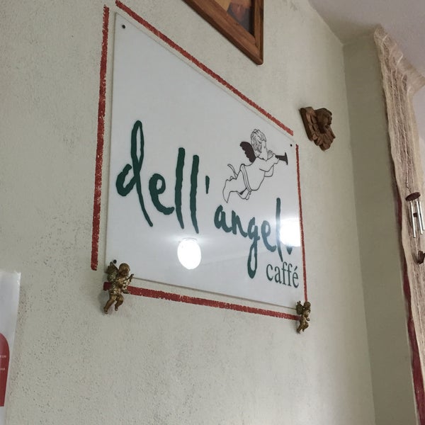 Photo taken at Dell&#39; Angelo Caffé by Capitán A. on 9/21/2015