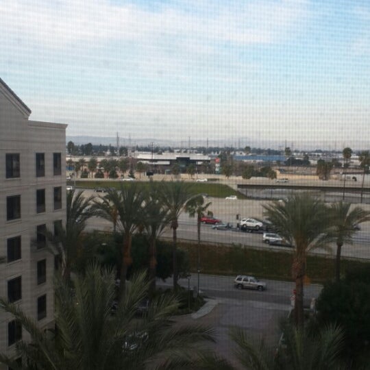 Photo taken at Holiday Inn Anaheim-Resort Area by Gus V. on 2/26/2014