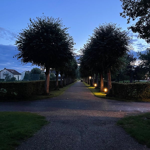 8/12/2023 tarihinde Karl D.ziyaretçi tarafından Wald &amp; Schlosshotel Friedrichsruhe'de çekilen fotoğraf