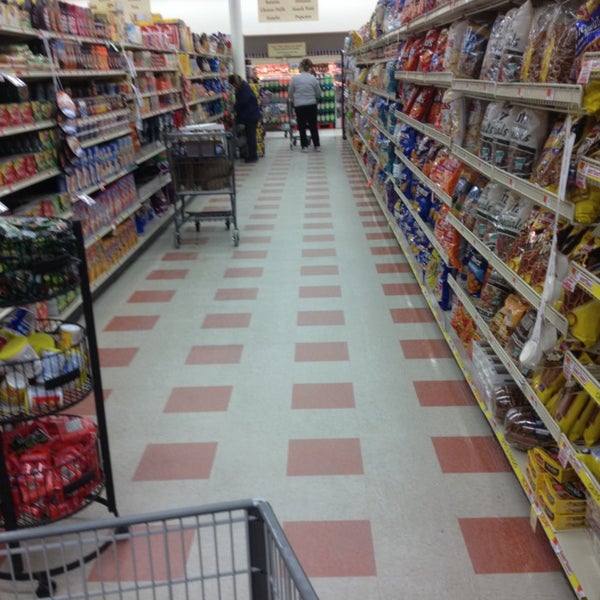 Market Basket Grocery Store in Nashua