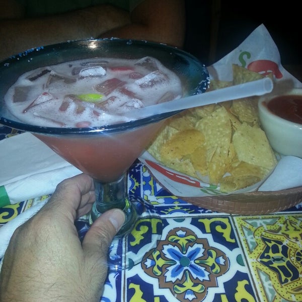Photo taken at Chili&#39;s Grill &amp; Bar by David C. on 7/12/2014