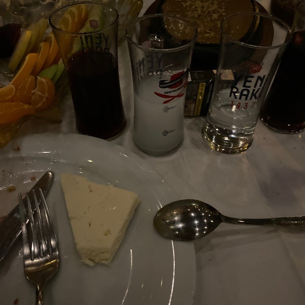 Das Foto wurde bei Sadrazam Kemal Restaurant von Ibrahim am 12/16/2022 aufgenommen