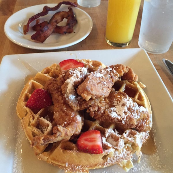 Good food - breakfast & lunch. Order at the counter. Waffles with chicken tenders, side order of bacon & fresh OJ.