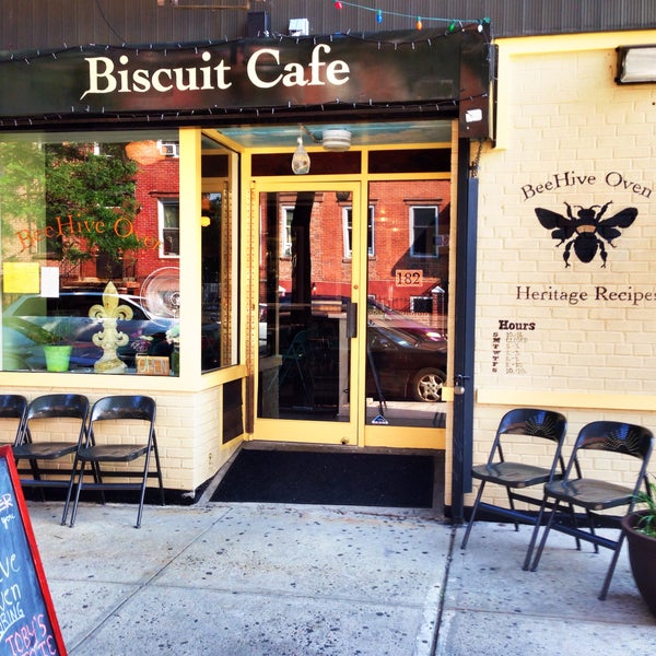 10/17/2014にBeeHive Oven Biscuit CaféがBeeHive Oven Biscuit Caféで撮った写真
