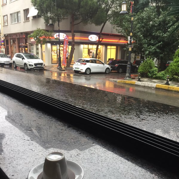 Photo prise au BİA Cafe Restaurant par Serap Ö. le8/21/2019