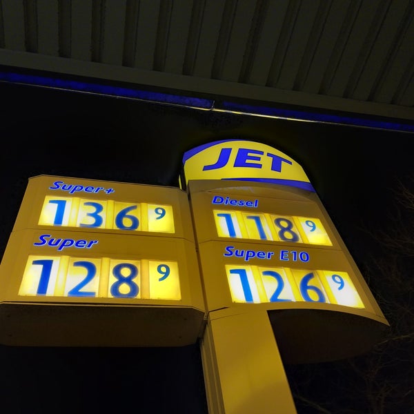 JET Fuel Station