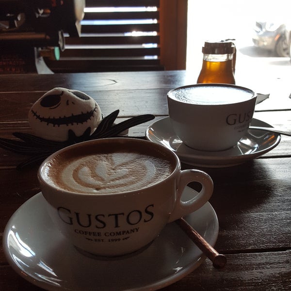 Photo taken at Gustos Coffee Co. by Michel R. on 9/18/2017