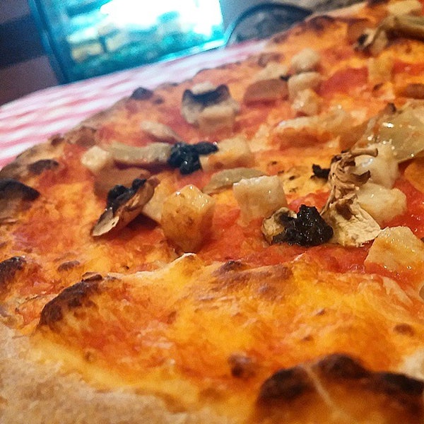 10/13/2014にGuntapong B.がGovinda Italian Restaurant &amp; Pizzeriaで撮った写真