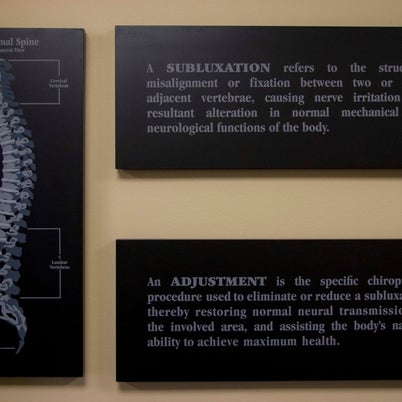 4/17/2015에 Jason J.님이 Renew Chiropractic에서 찍은 사진