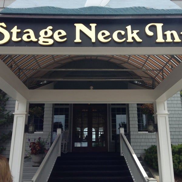 รูปภาพถ่ายที่ Stage Neck Inn โดย Robert H. เมื่อ 8/18/2013