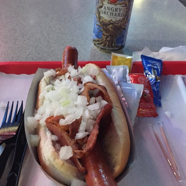 Photo taken at Pink&#39;s Hot Dogs by Pete A. on 6/13/2015
