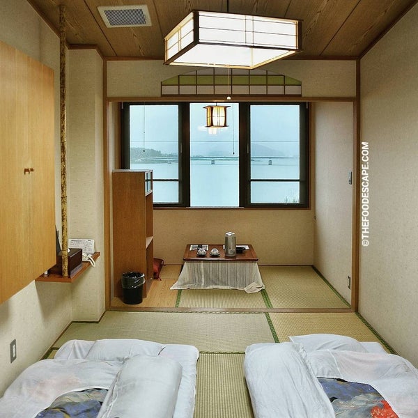 автодом на 12 спальных мест. планировка маленькой комнаты для двоих детей. маленькая спальня. комната 4 6 метров. комната 4 6 метров.