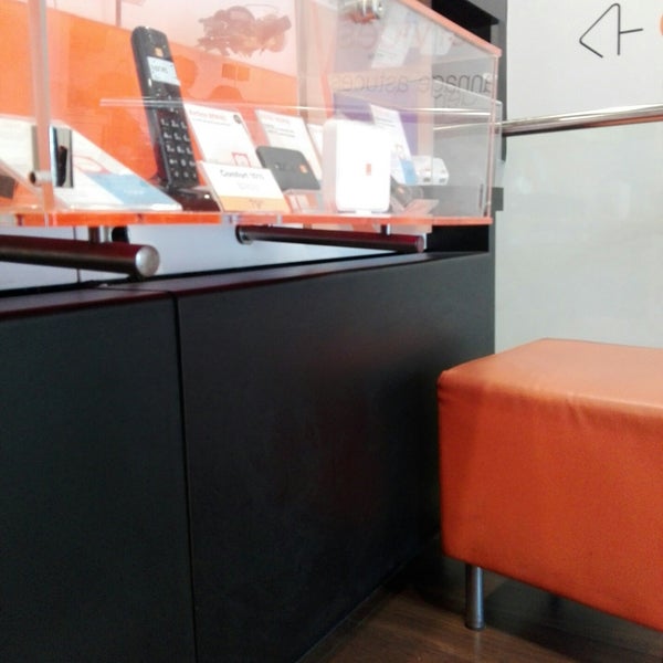 Boutique Orange Menzah 6 - Magasin de téléphonie mobile