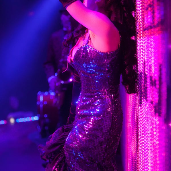Das Foto wurde bei Ivan Kane&#39;s Royal Jelly Burlesque Nightclub von Ivan Kane&#39;s Royal Jelly Burlesque Nightclub am 6/23/2014 aufgenommen