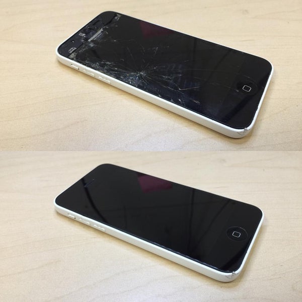 Foto tirada no(a) CPR Cell Phone Repair Westland por Phone F. em 8/26/2015
