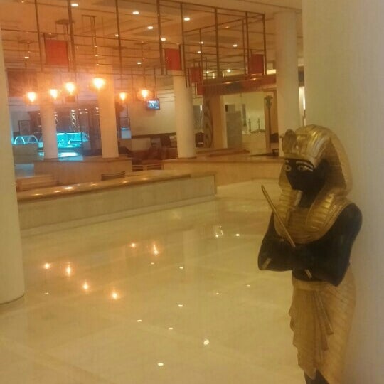 Отель Mercure Cairo le Sphinx