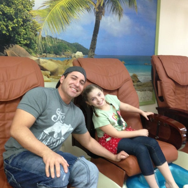 Fairmont Nail and Spa 5112 Fairmont Pkwy