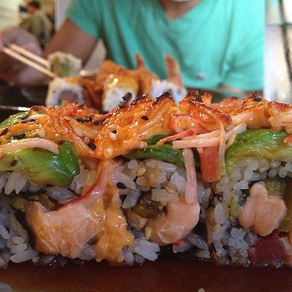 9/7/2013에 Tyler M.님이 Dragonfly Sushi &amp; Sake Co에서 찍은 사진