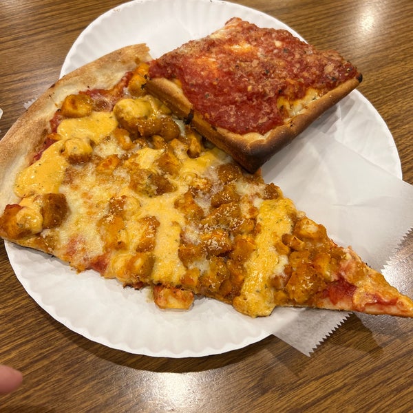Photo taken at New York Pizza Suprema by Brennan L. on 11/8/2023